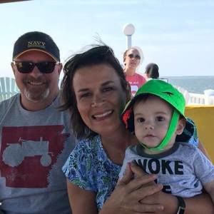 Meet your Posher, Andrea